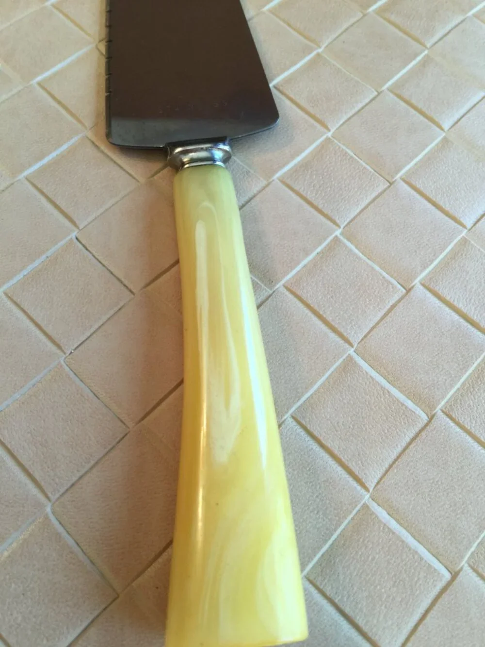 Stainless Steel Cheese Knife with Cream Colored Handle 9 1/2